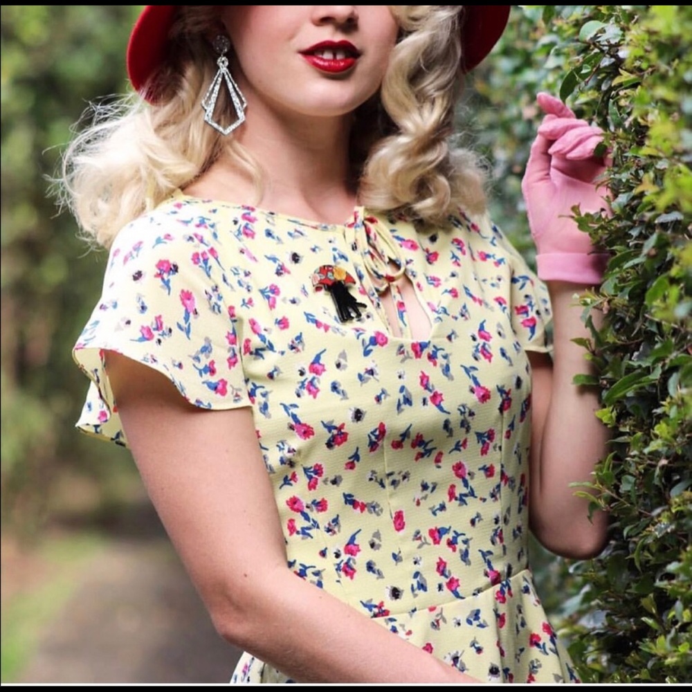 NWT Unique Vintage Yellow Floral Swing Dress XXL